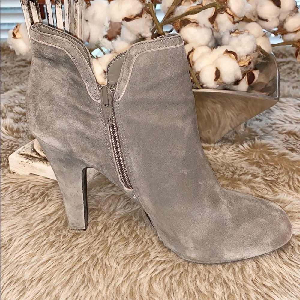 Gianni Bini Gray Heel Booties